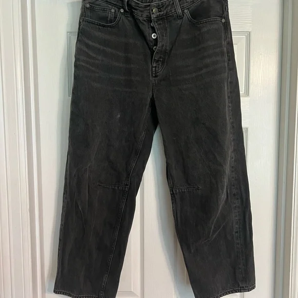 Madewell Women's Barrel Leg Jeans in Washed Black - Picture 2 of 5